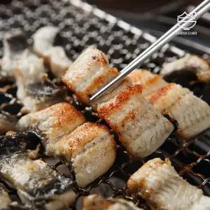 [산지직송] 국내산 반건조 절단 바다장어 500g x 4팩