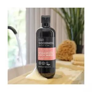 BAYLIS  HARDING 굿니스 맨즈 샌달우드 앤 리치 바닐라 샤워젤 500ml 2032110