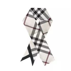 [롯데백화점]버버리 버버리 8095831 (스키니 체크 실크 스카프)