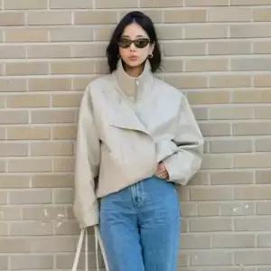 온앤온 4월 24일 출고 하이넥 포켓 레더 점퍼 NEL6SM206_91 1027878