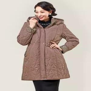 [마담엘레강스][마담엘레강스] 페이즐리 포인트 퀼팅 에코퍼 코트 K224CT03