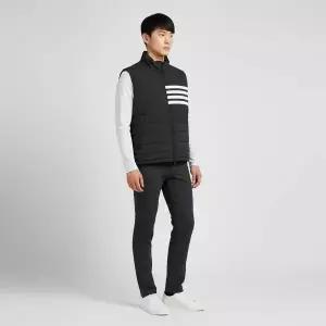 [톰브라운] 남성 사선 패딩 베스트 차콜 MVD024X 07259 015 152300605