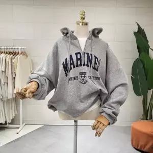 [대구백화점] [에잇컨셉]반집업 레터링 캐주얼후드맨투맨(C23I7FTS063)