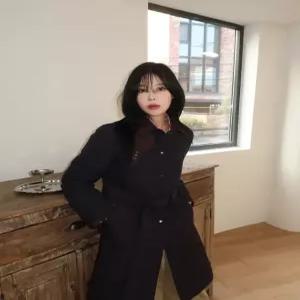 헤지스 여성 25SS [가격인하][퀼팅]다크네이비 클래식 롱 퀼팅 점퍼 HSJU5AC12N3