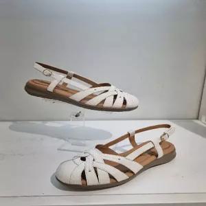 [에스콰이아][에스콰이아] 여성 경량 세미캐주얼 샌들 굽3센치 YAEMSD651 (P00360