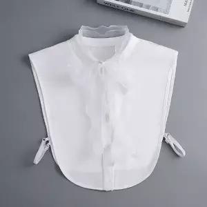 [하프클럽/]러플 스트랩 포인트 쉬폰리본 페이크 이너 블라우스