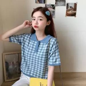 ONM 여자 예쁜 목카라 귀여운 단추 반크롭 기장 니트티