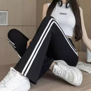 ONM 하이웨스트 부츠컷 슬림팬츠 레깅스 트레이닝바지