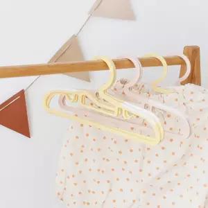 유아옷걸이 70p 논슬립 어깨뿔방지 행거 정리 수납 아동 키즈 베이비 옷장 미끄럼방지 걸이 하임
