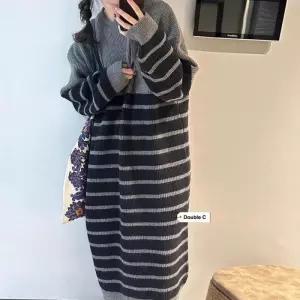 Rly F007093_도톰한 루즈핏 단가라 니트원피스