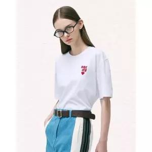 널디 NDY 하트 로고 반팔 티셔츠 화이트블랙네이비크림차콜 PNEU25ST03 302658