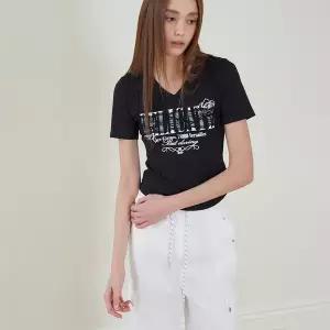 [에고이스트](강남점)[BL] V넥 레이스 패치 반팔 티셔츠 (ES2OTH04)