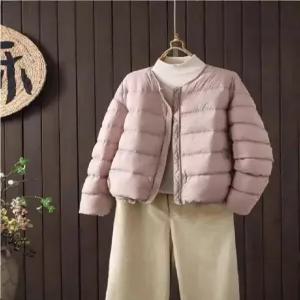 앤트맨 여사친 캐주얼 라운드넥 다운 보온 코트 융 OPH1