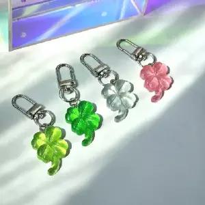 네잎클로버 키링 열쇠고리 네잎 크로버 행운 럭키 선물 가방걸이 소품샵