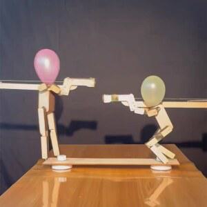 풍선 터뜨리기 게임 나무 인형2개 대전 인형 무기+100 핑거 펜싱게임 두께의 칼싸움