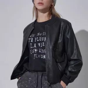 르니앤맥코이 세이브존05 페이크 레더 집업  시보리 블루종 점퍼 MM04JP001