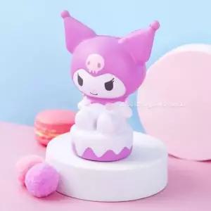 유아놀이 산리오 쿠로미 케이크 스퀴시 피규어