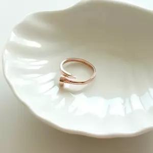 못반지 써지컬스틸 커플 반지 못 반지 써지컬스틸 데일리 남자 여성 링 써지컬 못뱅글