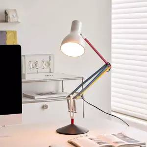 폴 스미스 단 쇼룸 스타일 인테리어 카페 스텐드조명 거실 모델하우스 공간 스탠드조명 제품