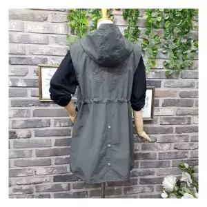 퐁당 / (무료배송) 아노락 자수 바람막이 후드 롱 야상 조끼