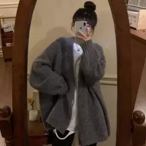 루즈핏 하프 여성 노카라 노버튼 니트 숄 가디건