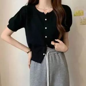 [옷은날개] 파스텔톤 라운드넥 크롭 반팔 가디건 꽈배기패턴