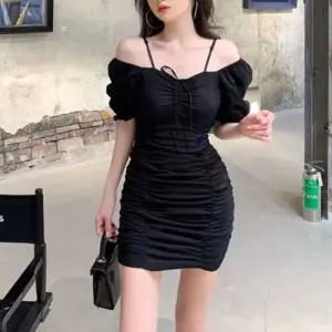 셔링 쉬폰 오픈숄더 미니원피스 주름 파티 원피스