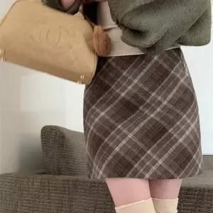 여성 브라운 체크 미니 스커트 데일리 H라인 여친룩 치마