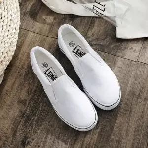 실내화 커플신발 남녀공용 슬립온 스니커즈 실내화