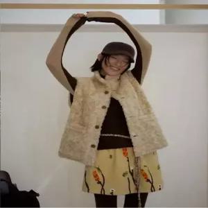 치마 모직 니트 겨울 자수 여성패션 정장 A라인 DL4