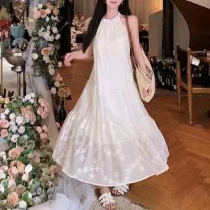 [SBD] 자수 홀터넥 원피스 오프숄더 포인트 여성스러운