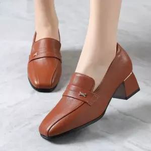 빈티지 작은 가죽 통굽 봄가을 구두 여자플랫슈즈 중굽 단화 4계절 ible3