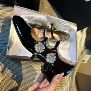 여성용 웨딩화 프렌치 플랫 펌프스 단화 통굽 MN 스퀘어 큐빅 OOTD5