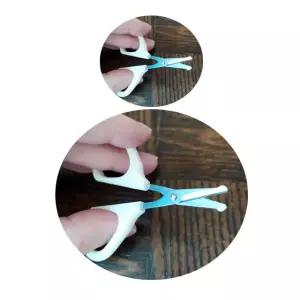 코털을 관리할때 사용하는 미니 가위 X 2개입