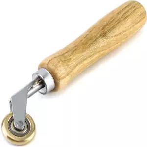 QWORK 황동 심 롤러 지붕 및 비닐 바닥재 디테일 나무 손잡이 포함