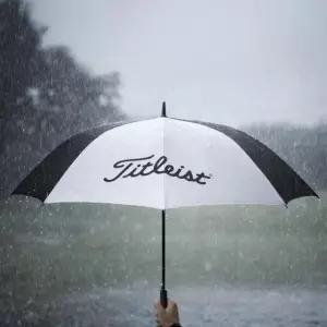 타이틀 부담없이 쓰기 좋은 골프 우산 가성비 골프용품 추천 블랙 화이트
