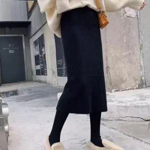 [옷은날개] 패션 여성 스탠다드핏 허리밴딩 니트 스커트