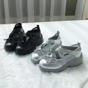 바닐라슈 레이뷰 망사콤비 리본 밴딩탑 통굽 스니커즈(5cm)