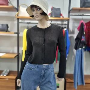 베네통/애플아울렛/백 리본 자수 가디건/BAKCA4631