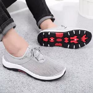 메쉬 아쿠아 슈즈 남녀공용 여름 신발워터 물놀이 슬립온 워킹화 통풍 경량화 남자온 여자온 퀵드라이 해변