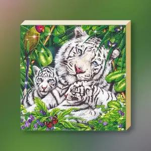 TBZ 숲속의 백호가족 (캔버스) 보석십자수 30x30 호랑이보석십자수