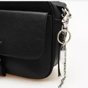 ( )포르타키링 백수정펜던트 써지컬 체인키링