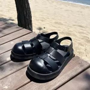 [YULL] 남자샌들 여름 가죽 키높이 스트랩 청키 피셔맨 샌들