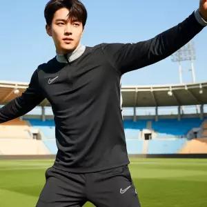 나이키 긴팔 티셔츠 FZ9767-010 드라이 핏 아카데미25 드릴 탑