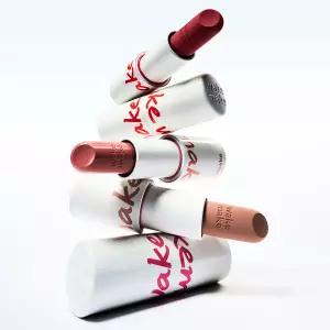 4월 헬로키티 블랙에디션헤어핀 증정 웨이크메이크 헬시 글로우 밤 스틱 175541