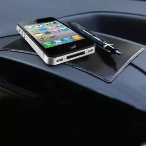 [콩심팥심]차량용 논슬립패드 미끄럼방지 소형 대시보드패드