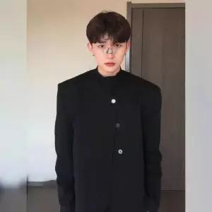 검정 남사친 정장 자켓 패턴 패드 코트 숏 춘추 젠3