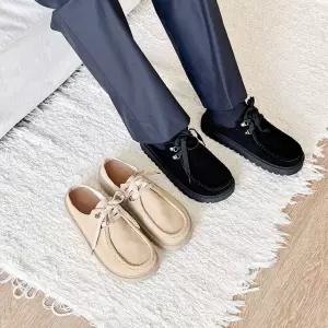 남자 스웨이드 소재 귀여운 스타일 캐주얼 블루퍼 슈즈남성드라이빙로퍼 발편한슬립온 겨울신 코디 캐쥬 한