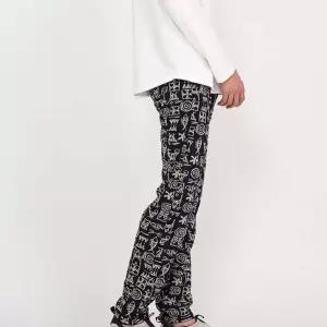 남성용 융털 기모 바지 남자겨울코디 방한팬츠 츄리닝 패션