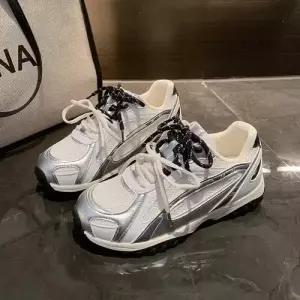 팽블몰 빈티지 봄 캐주얼 여친 기능성 발레 스포츠 워킹화 맨발 실버 슬립온 폭발 HO1